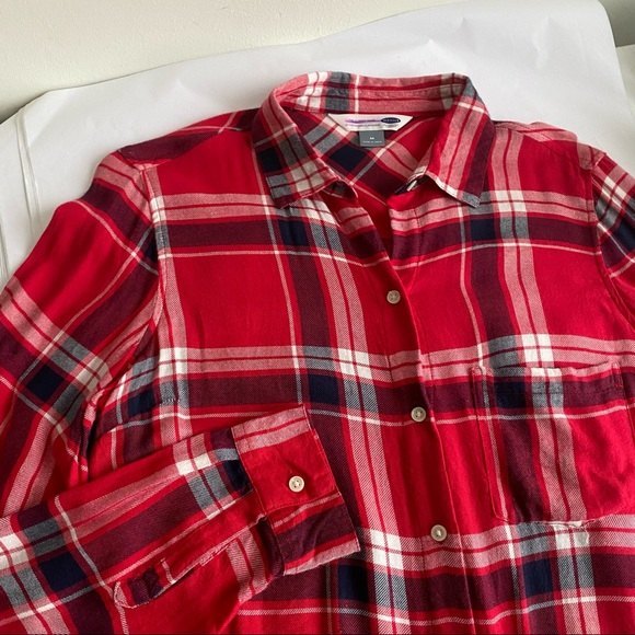 Old Navy Button Down Tunic Red Flannel Shacket Shirt - Picture 4 of 8